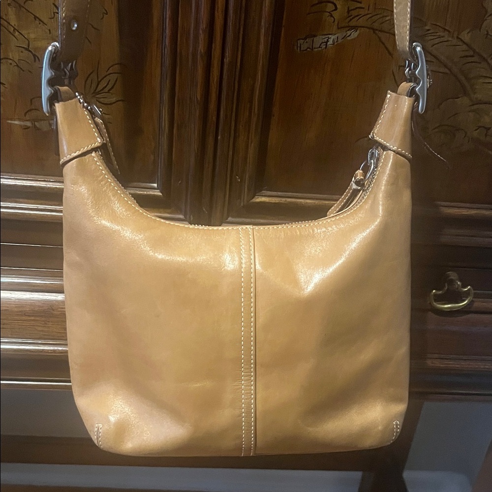 COACH Vintage Tan Leather Shoulder Bag - Picture 15 of 16